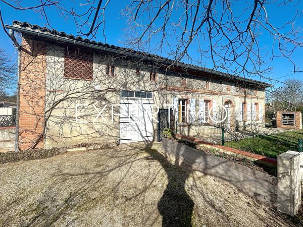 Ayguesvives (31450) Ayguesvives, maison 8 pièces, 240 m2 env. avec piscine, garage attenant et dépendances sise sur une parcelle d