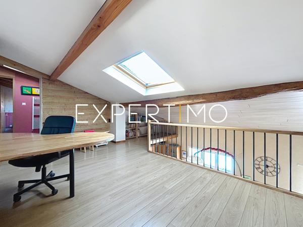 Ayguesvives (31450) Ayguesvives, maison 8 pièces, 240 m2 env. avec piscine, garage attenant et dépendances sise sur une parcelle d