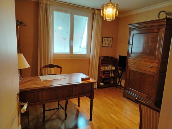 Appartement Joue Les Tours 5 pièce(s) 90m2 Résidence La Grange