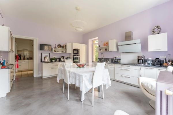 Demeure d'exception en pierre - 11 pièces - 400m² - Grand jardin arboré - Parcelle 1700m²