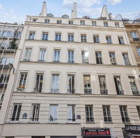 Bureaux à louer à PARIS 75009