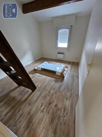 Appartement à louer 3 pièces 74.91m² Poitiers (86000)