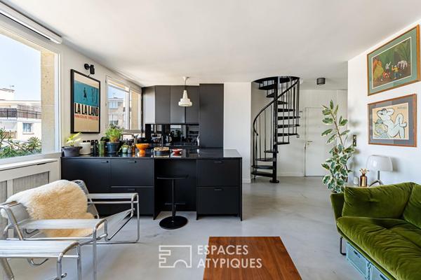 Boulogne Nord, dernier étage esprit loft avec Rooftop confidentiel.