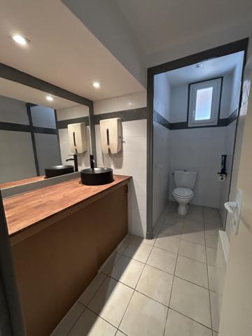 Golfech (82400) IMMEUBLE DE 372 M2