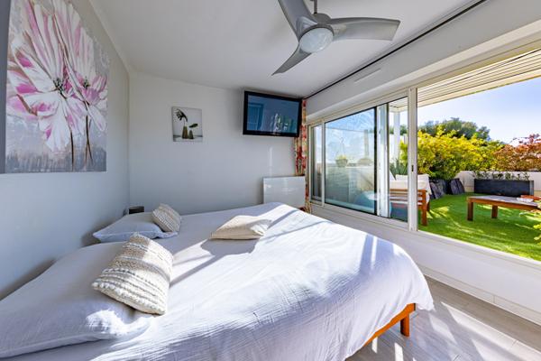 Nîmes (30900) Nimes-Quartier Cadereau- Appartement T5- 3 chambres , garage, terrasse et vue dégagée