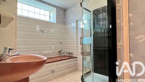 Maison à vendre 5 pièces 123 m² Nazelles-Négron