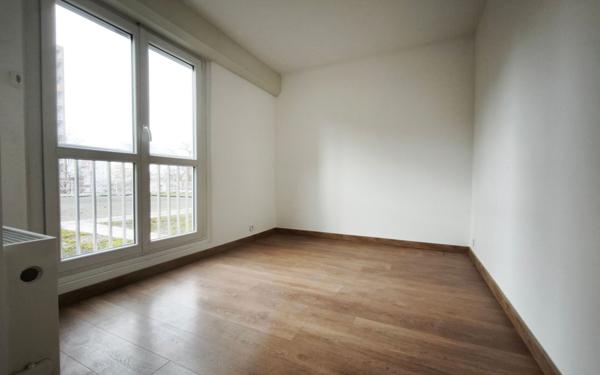 Appartement à vendre    4 pièces • 99 m2 Le Grand-Quevilly