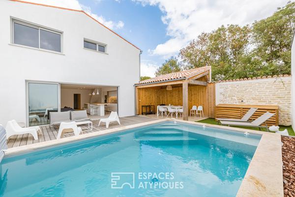 Maison contemporaine chic avec piscine