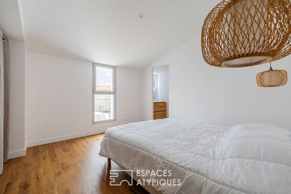 Maison contemporaine chic avec piscine