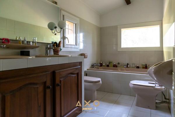 LE MONTAIGUET - MAISON 160M2 - T7 - GARAGE - PISCINE - PARC 5000M2 - 1 020 000