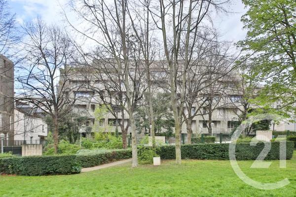 Parking à vendre  12,60 m2 PARIS - 75015