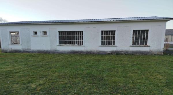 Bâtiments de stockage sur cite de 2900M2