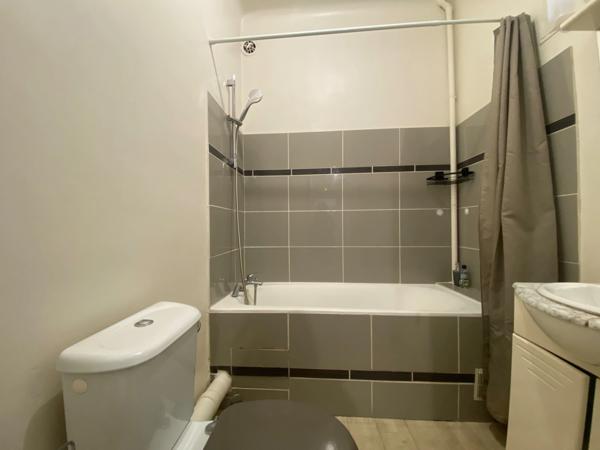 Appartement à vendre 3 pièces ALES (30)