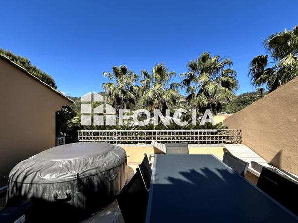 À vendre Appartement 4 pièces 63 m² - Bormes-les-mimosas 83230