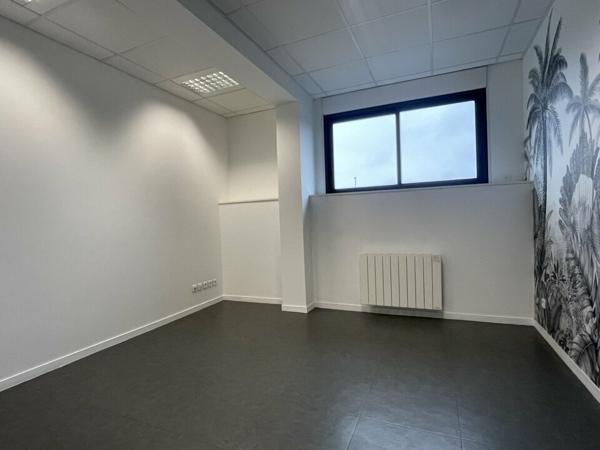 A LOUER - LE HAVRE - BUREAUX 210 m2