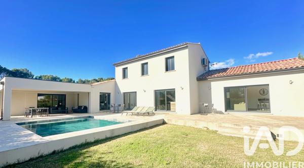 Maison à vendre 8 pièces 215 m² Uchaux