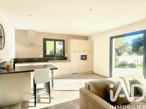 Maison à vendre 8 pièces 215 m² Uchaux