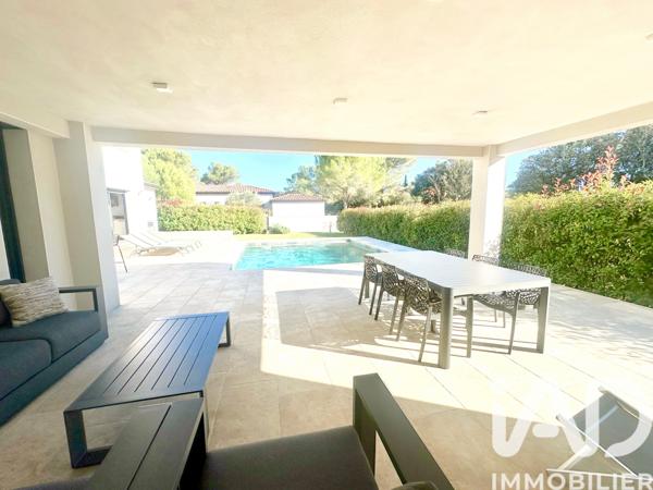 Maison à vendre 8 pièces 215 m² Uchaux