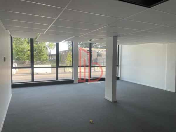 Bureau de 134 m² à louer à Bordeaux Sud-Ouest