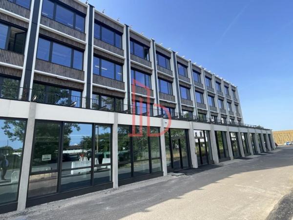 Bureau de 134 m² à louer à Bordeaux Sud-Ouest
