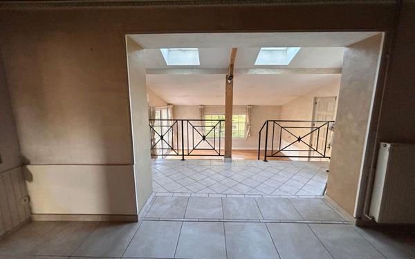 Maison à vendre    6 pièces •  Lens-Lestang