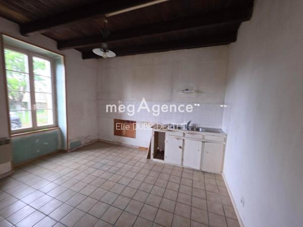 Maison à SAINT-JUIRE-CHAMPGILLON, 85210 - 4 pièces 96m²