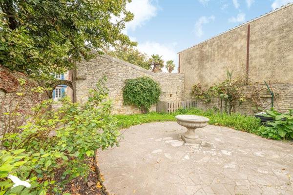 Maison à vendre |  Le Château-d'Oléron |  4 pièces | 106 m²