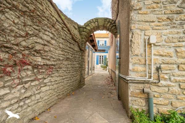 Maison à vendre |  Le Château-d'Oléron |  4 pièces | 106 m²