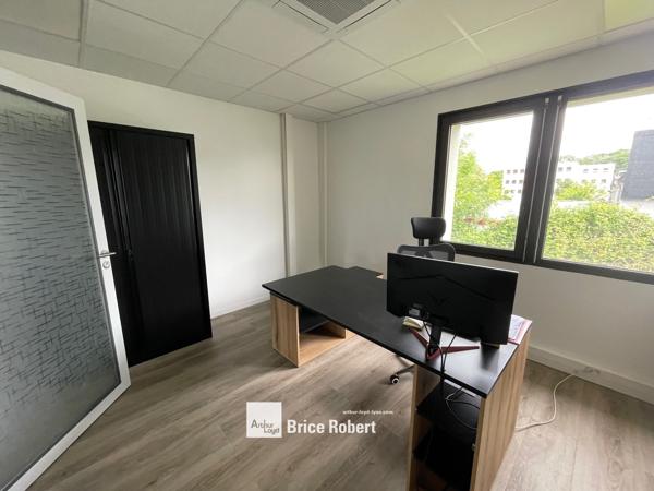 Bureaux à louer à Francheville avec salle de réunion et climatisation