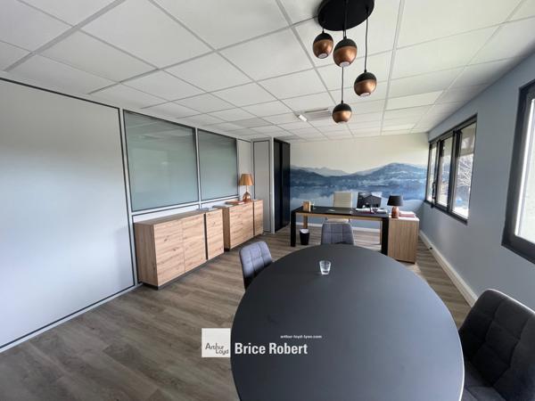 Bureaux à louer à Francheville avec salle de réunion et climatisation