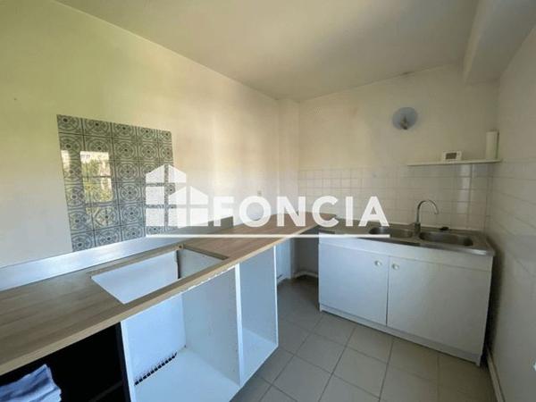 Location Appartement 3 pièces 76.12 m² - 10/12 RUE DE SAINT JEAN Pontoise 95300