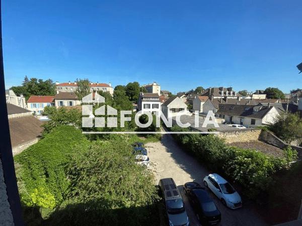 Location Appartement 3 pièces 76.12 m² - 10/12 RUE DE SAINT JEAN Pontoise 95300