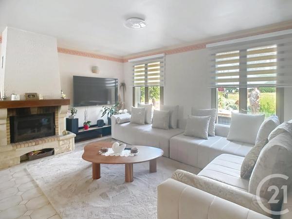 Maison à vendre  6 pièces - 127,25 m 2   GISORS  - 27