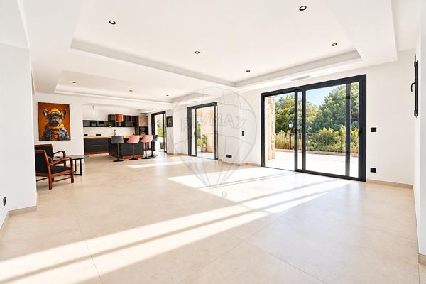 Maison 5 chambre(s) de luxe à vendre - Roquefort-les-Pins, Alpes-Maritimes - 06