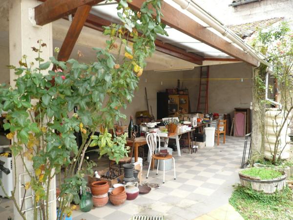 ⚜ COGNAC Centre, A Vendre MAISON de VILLE avec Cour et Dépendances ⚜