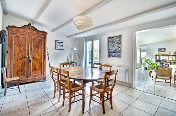 Maison de charme en pierre à vendre 6 pièces, 4 chambres à MARSILLY (17)