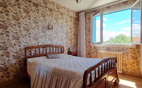 Maison à vendre    6 pièces •  Rochefort