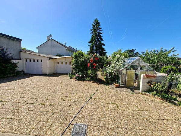 Maison 4 pièces à vendre Châtellerault - 86100 / Réf: 11993-1