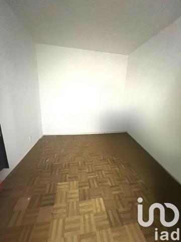 Appartement 1 pièce de 33 m² à Evry-Courcouronnes (91000)