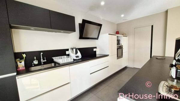 Appartement à vendre 3 pièces de 108 m²