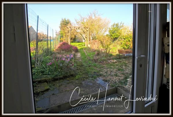 Pontorson (50170) PONTORSON. Proche supermarché - Maison 95 m² . 3 chambres. Terrain: 210 m²