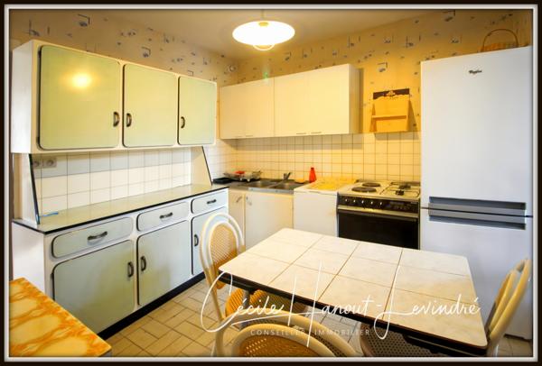 Pontorson (50170) PONTORSON. Proche supermarché - Maison 95 m² . 3 chambres. Terrain: 210 m²