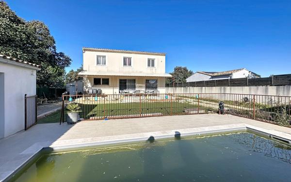 Maison à vendre    5 pièces • 135 m2 Sorgues