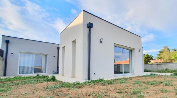 MAISON 2015 DE PLAIN PIED 3 CHAMBRES RARE SUR MAULEVRIER