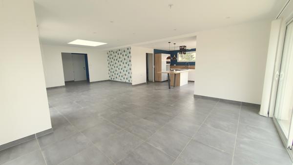 MAISON 2015 DE PLAIN PIED 3 CHAMBRES RARE SUR MAULEVRIER