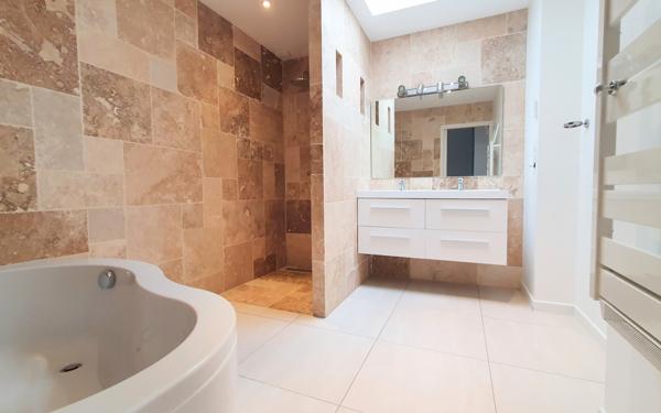 MAISON 2015 DE PLAIN PIED 3 CHAMBRES RARE SUR MAULEVRIER