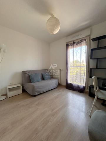 Appartement Poissy 4 pièce(s) 80.63 m2 Loyer 1 590 €/mois charges comprises **  - Référence  9313
