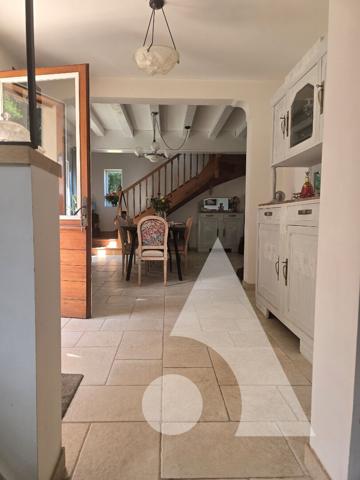 Maison 12 pièces 186 m2