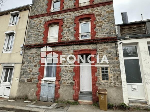 Location Appartement 2 pièces 37.2 m² - 32 RUE DES CAPUCINS Saint Brieuc 22000