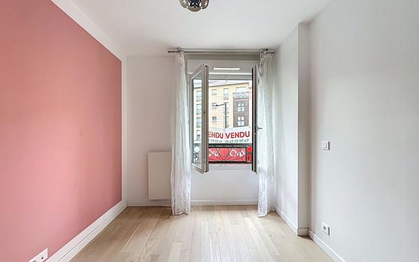 Appartement à vendre    4 pièces • 85,15 m2 Suresnes